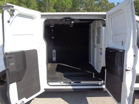 Used 2019 Ford Transit 250 130 Low Roof RWD image 8