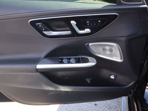 Certified 2025 Mercedes-Benz C 300 4MATIC Sedan image 18