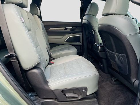 Used 2024 Kia Telluride EX X-Line AWD/4WD image 27