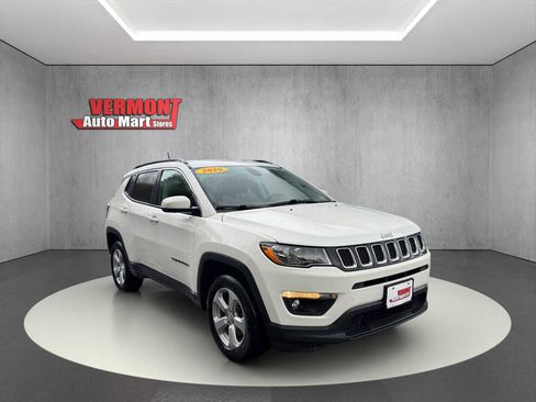 Used 2020 Jeep Compass Latitude w/ Cold Weather Group AWD/4WD image 1