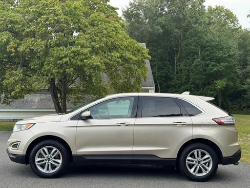 Used 2018 Ford Edge SEL AWD/4WD image 4
