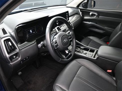 Used 2021 Kia Sorento S w/ Panoramic Sunroof Package image 18