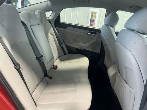 Used 2019 Hyundai Sonata SE FWD image 21