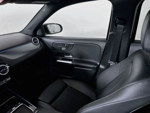 Certified 2024 Mercedes-Benz GLA 250 4MATIC image 22