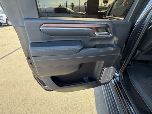 Used 2024 GMC Sierra 2500 Denali w/ Denali Reserve Package AWD/4WD image 20
