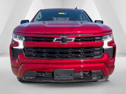 Used 2024 Chevrolet Silverado 1500 RST w/ Convenience Package II image 2