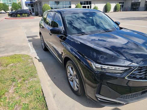 Certified 2026 Acura MDX SH-AWD image 3