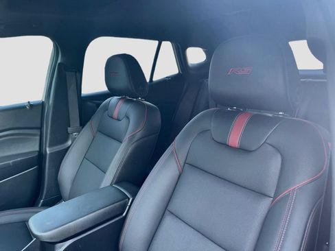 Used 2026 Chevrolet Trax RS w/ Sunroof Package FWD image 20