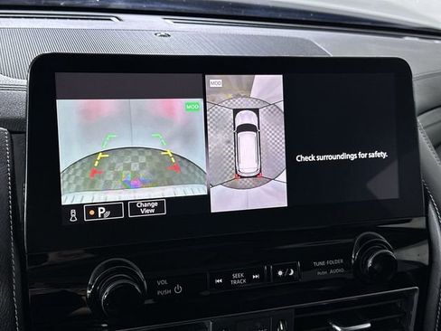 Used 2024 INFINITI QX80 Luxe image 15