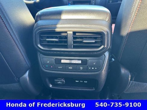 Certified 2025 Honda Ridgeline Black Edition image 37