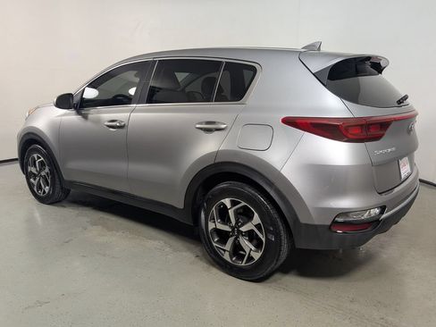 Used 2022 Kia Sportage LX FWD image 5