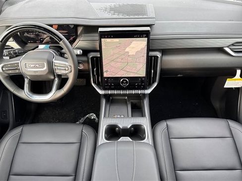 New 2026 GMC Acadia Elevation image 15