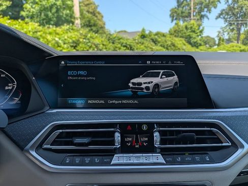 Used 2022 BMW X5 M50i w/ Executive Package AWD/4WD image 33