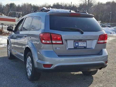 Used 2019 Dodge Journey SE w/ Premium Group image 9