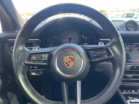 Used 2022 Porsche Macan S w/ Premium Package Plus image 13