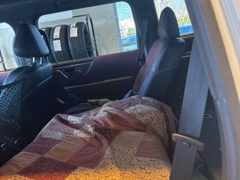 Certified 2025 INFINITI QX80 Autograph image 7