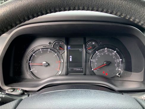 Used 2020 Toyota 4Runner SR5 image 23