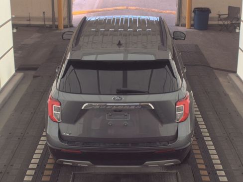 Used 2023 Ford Explorer XLT w/ Equipment Group 202A RWD image 6