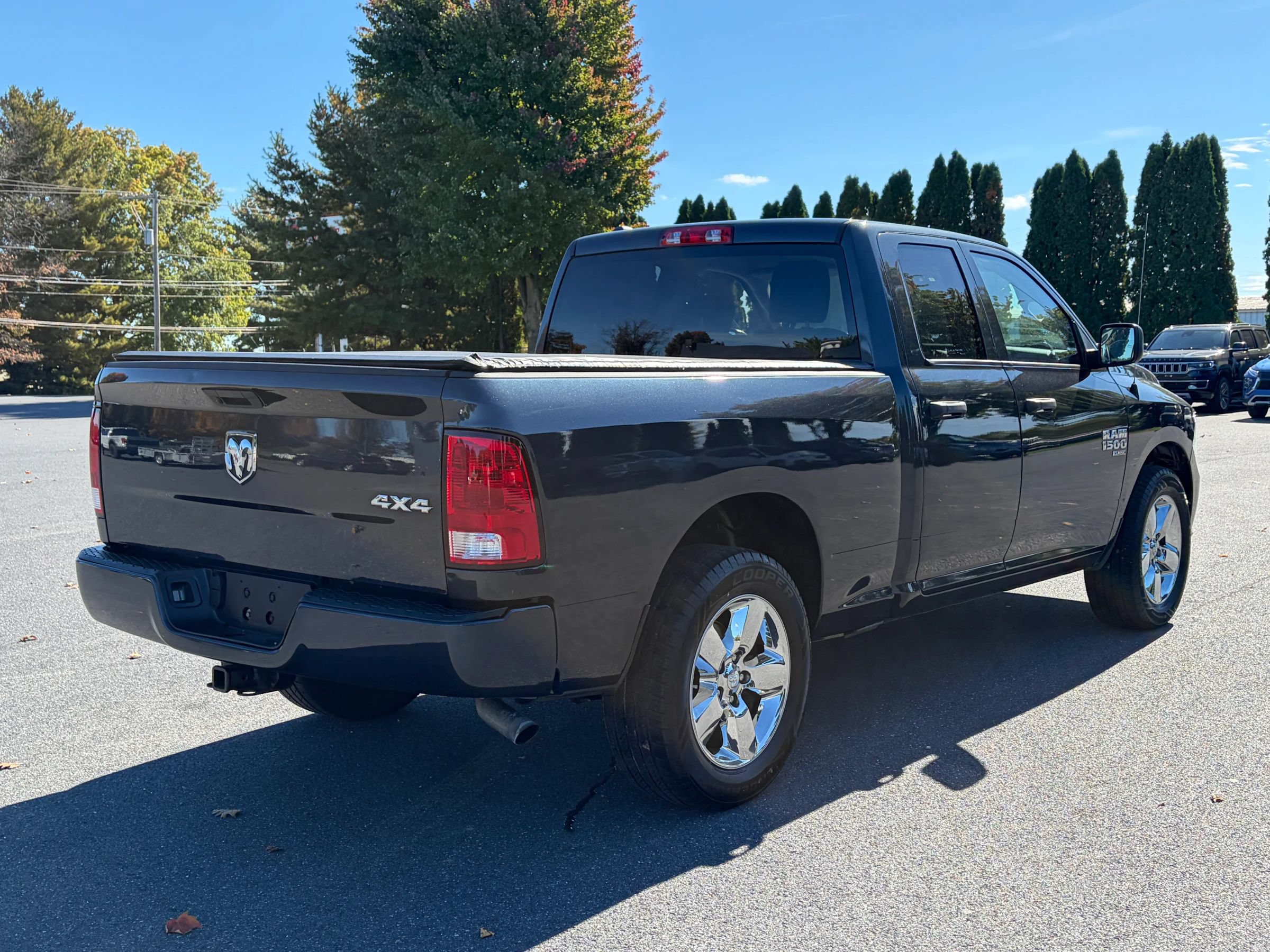 Used 2019 RAM 1500 Classic Tradesman AWD/4WD image 6