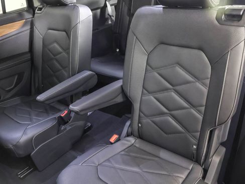 New 2026 Volkswagen Atlas SE AWD/4WD image 35