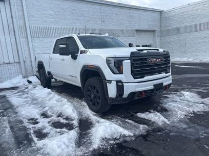 Used 2024 GMC Sierra 2500 AT4 w/ AT4 Preferred Package