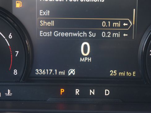 Used 2022 Lincoln Corsair AWD w/ Premium Package image 13