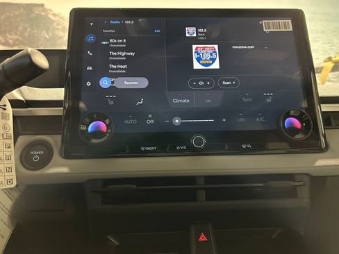 New 2026 Subaru Solterra image 8