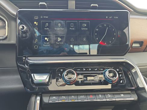 Used 2023 GMC Sierra 1500 Denali Ultimate image 30