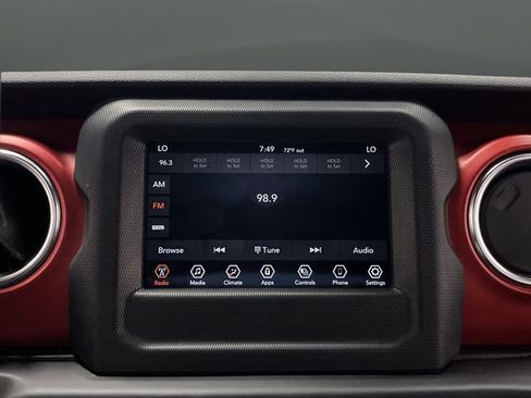 Used 2021 Jeep Wrangler Unlimited Rubicon image 16