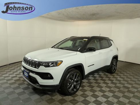 New 2026 Jeep Compass Limited AWD/4WD image 1