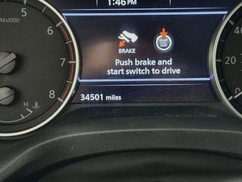 Used 2025 Nissan Rogue SV FWD image 19