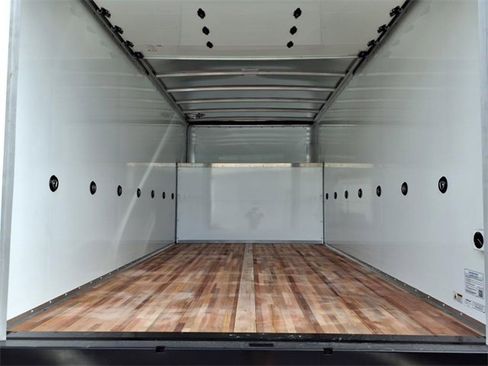 New 2025 Chevrolet Express 3500 w/ Power Convenience Package image 5