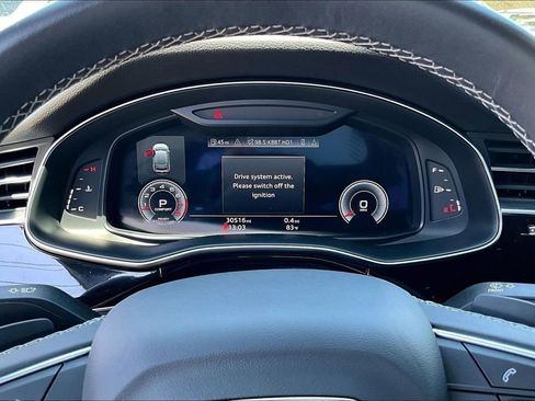 Used 2023 Audi Q8 Premium Plus w/ Premium Plus Package image 27