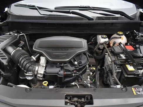 Used 2021 Cadillac XT6 Sport image 8