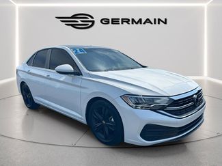 Used 2024 Volkswagen Jetta SE video 1