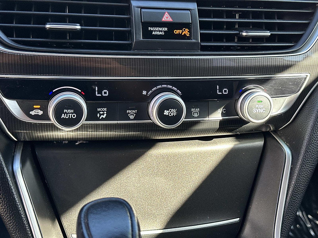 Used 2019 Honda Accord Sport image 10