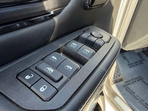 Certified 2025 RAM 1500 Limited image 16