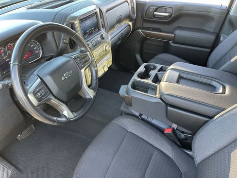 Used 2020 Chevrolet Silverado 1500 LT Trail Boss w/ Safety Package AWD/4WD image 10