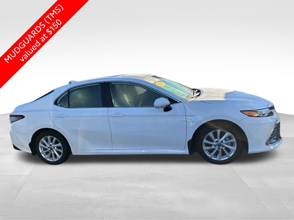 Certified 2024 Toyota Camry LE FWD image 9