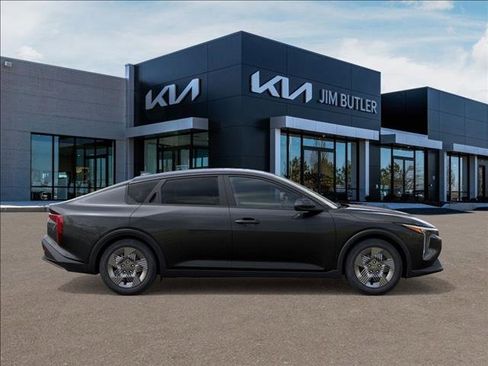 New 2026 Kia K4 LX image 7