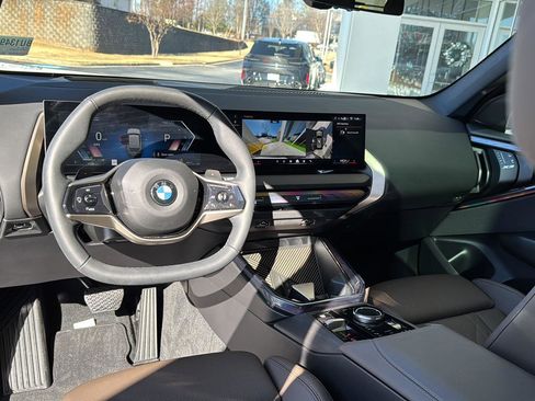 Used 2025 BMW X3 xDrive30i w/ Premium Package image 16