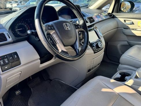 Used 2014 Honda Odyssey EX-L image 12