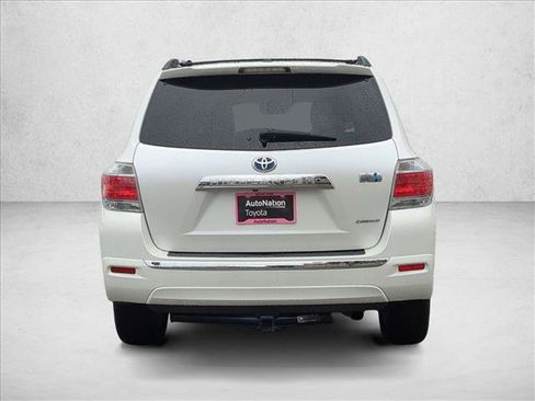 Used 2013 Toyota Highlander Limited image 7