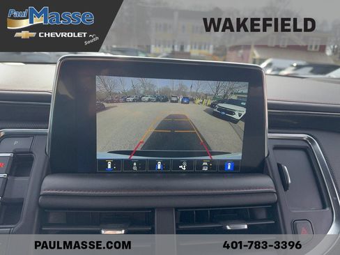 Used 2022 Chevrolet Suburban RST w/ Luxury Package image 12