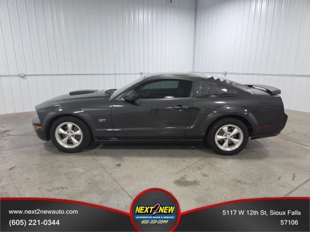 Used 2008 Ford Mustang GT Premium RWD image 1