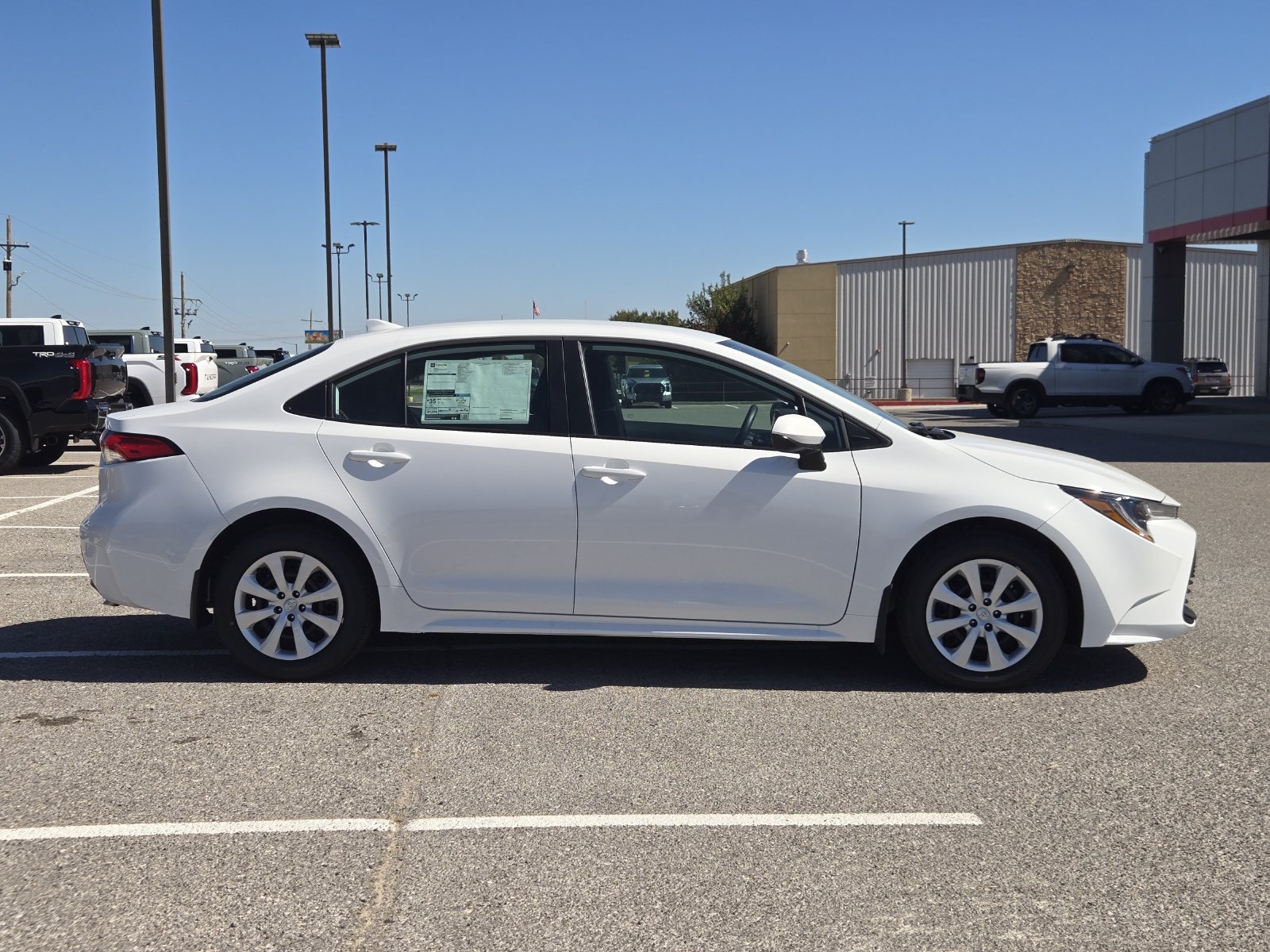 New 2027 Toyota Corolla LE FWD image 7