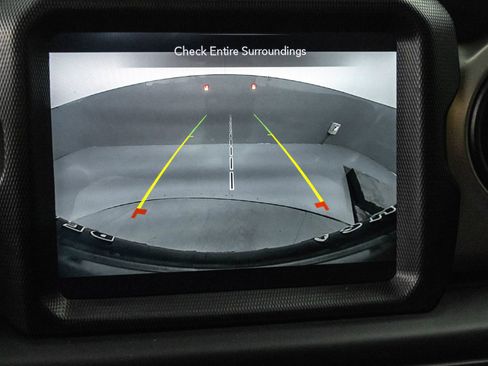 Used 2021 Jeep Wrangler Unlimited Willys image 29