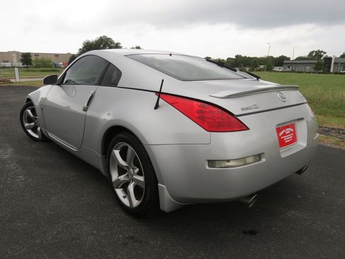 Used 2008 Nissan 350Z Enthusiast w/ Cargo Convenience Pkg RWD image 5