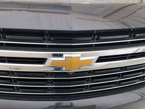 Used 2023 Chevrolet Tahoe LT w/ Luxury Package image 27