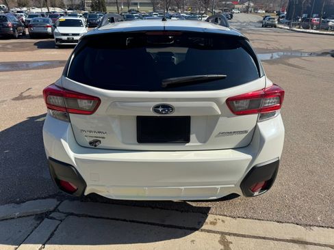 Used 2023 Subaru Crosstrek 2.0i image 6